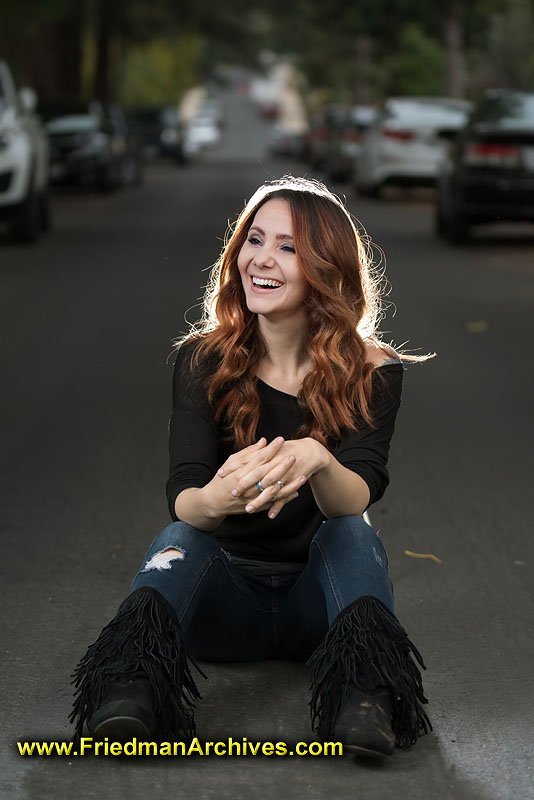 portrait,light,hair light,wireless,flash,street,laughing,grey,